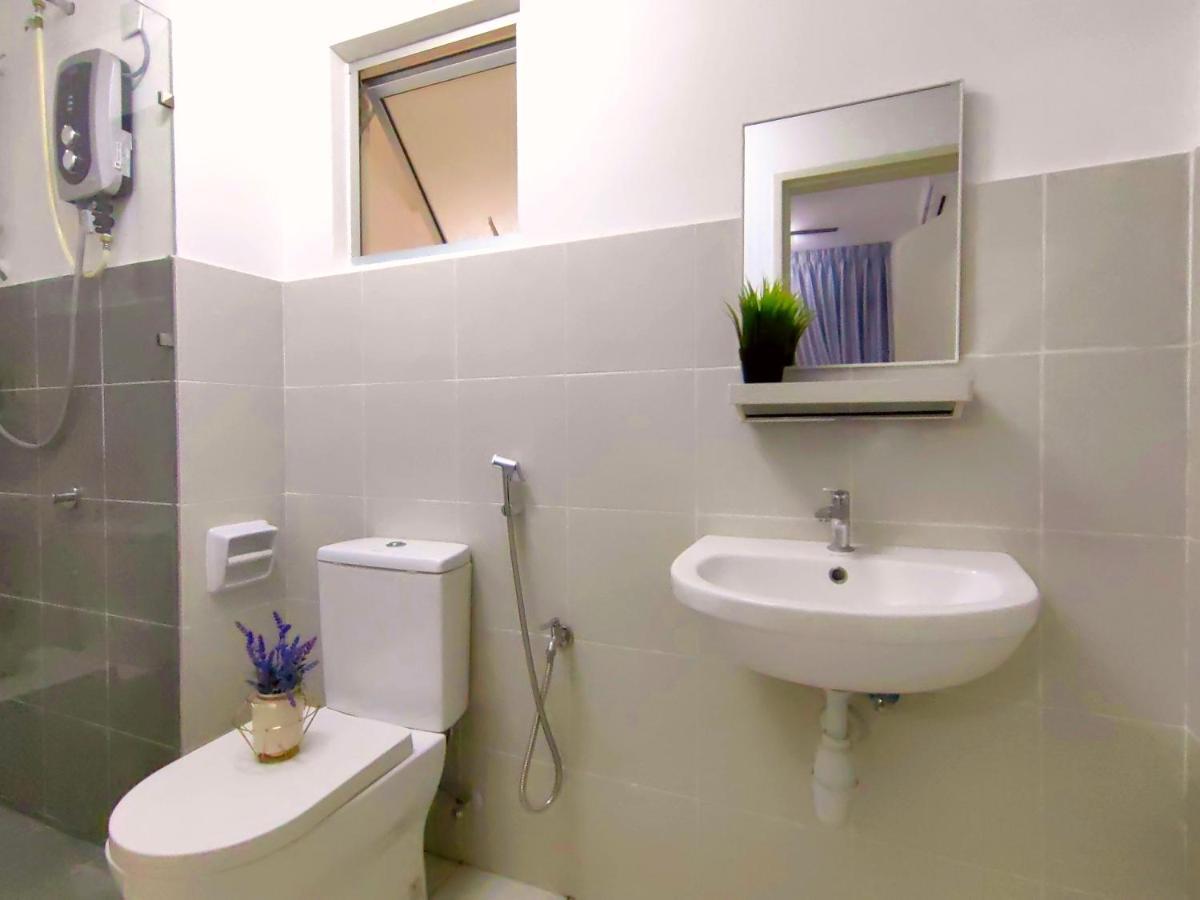 Alanis Residence 7 Pax @ Sepang Klia Kota Warisan Ngoại thất bức ảnh