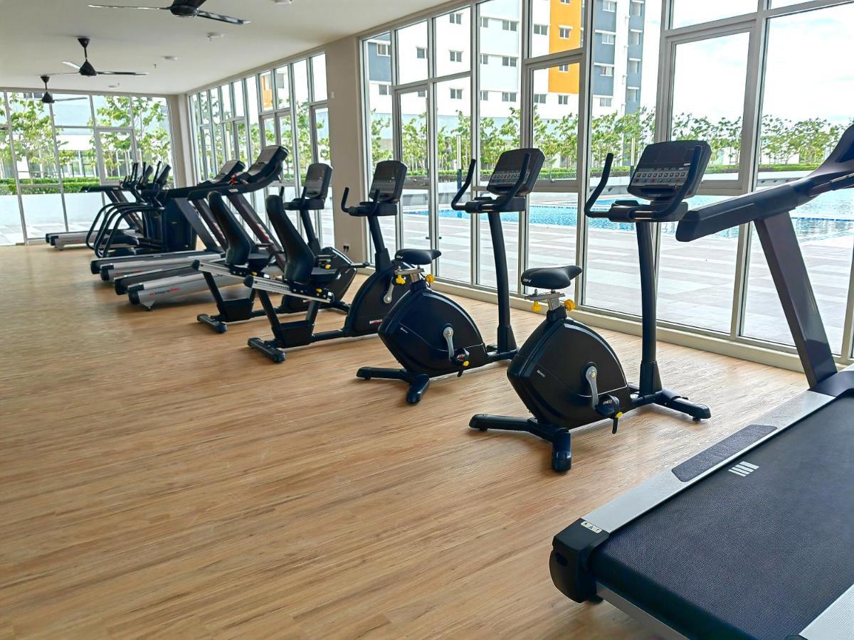 Alanis Residence 7 Pax @ Sepang Klia Kota Warisan Ngoại thất bức ảnh