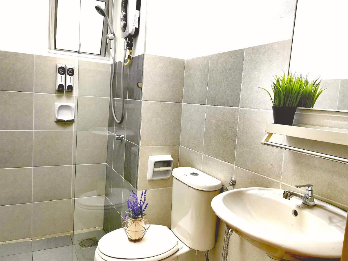 Alanis Residence 7 Pax @ Sepang Klia Kota Warisan Ngoại thất bức ảnh
