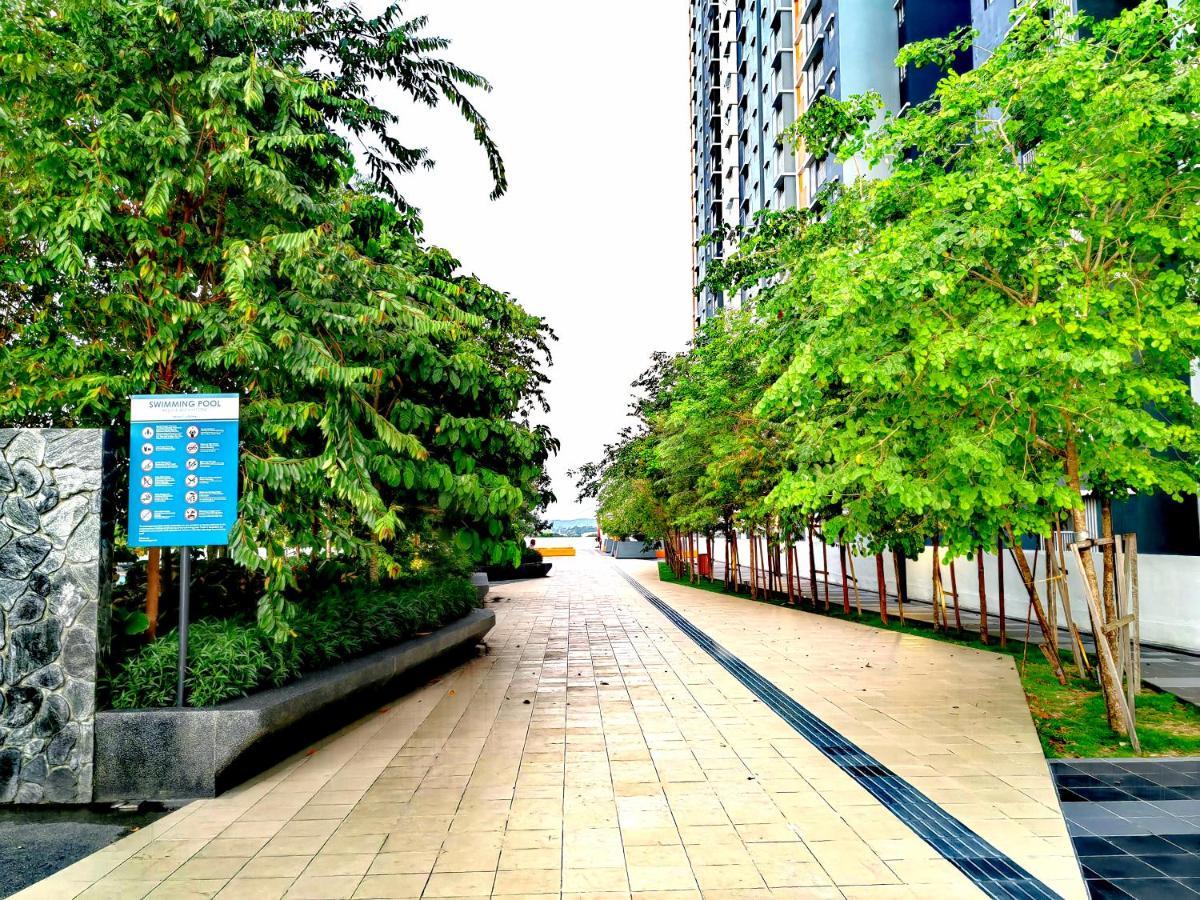 Alanis Residence 7 Pax @ Sepang Klia Kota Warisan Ngoại thất bức ảnh